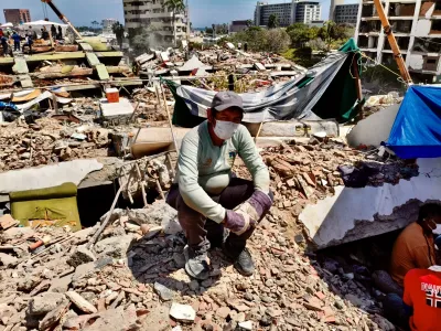 Labor en terreno