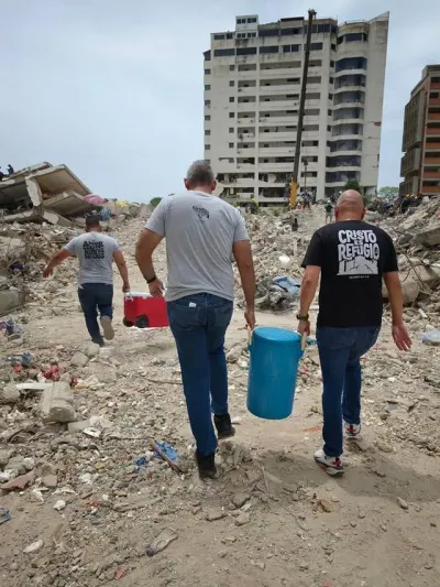 Labor en terreno