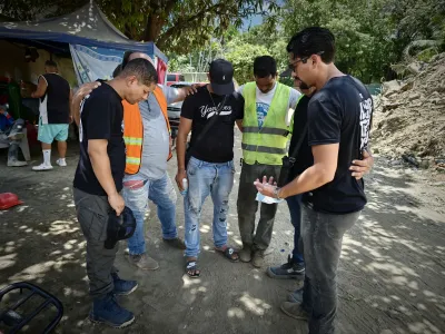 Labor en terreno